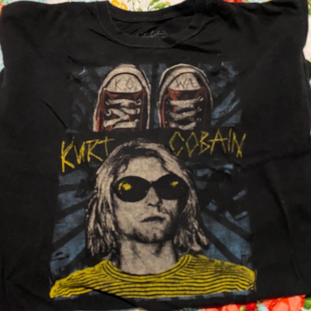 Kurt cobain shirt